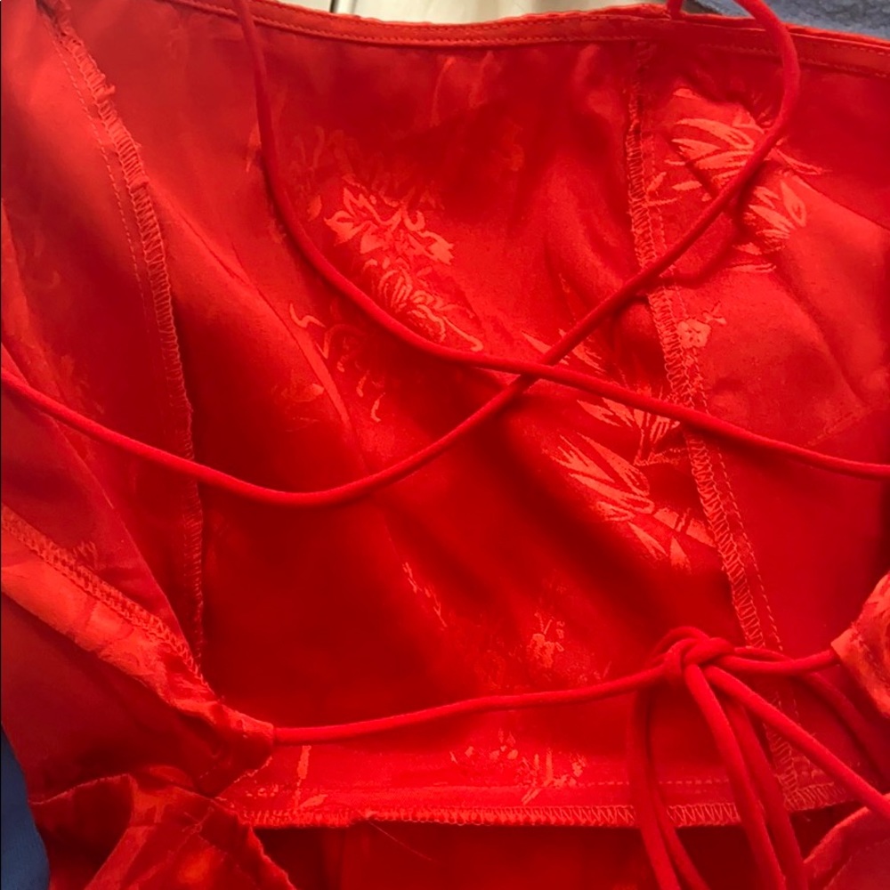 PrettyLittleThing red mini dress - Picture 7 of 7